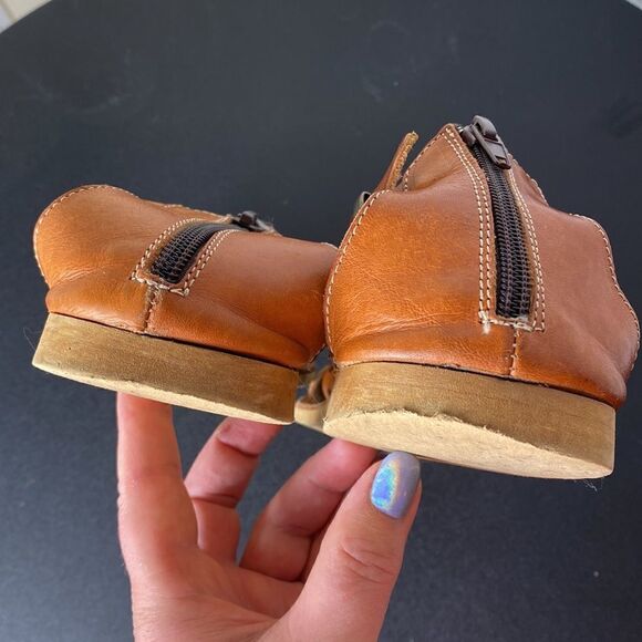 L*Space by Cocobelle Brown Laser Cut Strappy Leather Sandals Size 9 - Picture 7 of 7